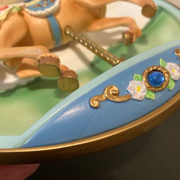 The Bradford Exchange, 1996, Carousel Daydreams, Hold On To Your Dreams - Music - Picture 4 of 9